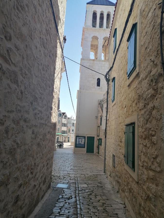 Haeuschen Am Meer Vodice Exterior foto