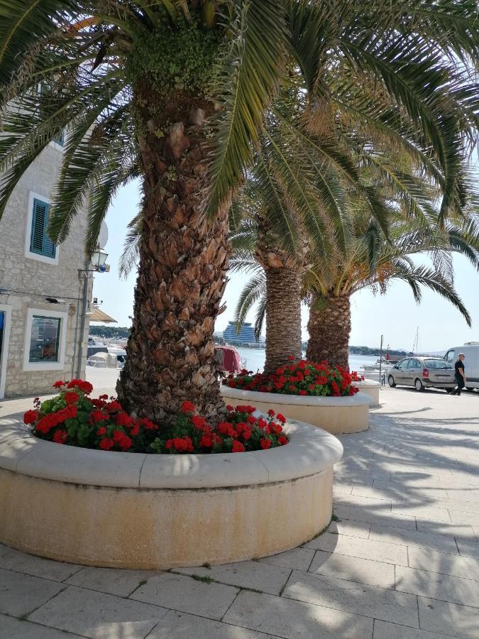 Haeuschen Am Meer Vodice Exterior foto